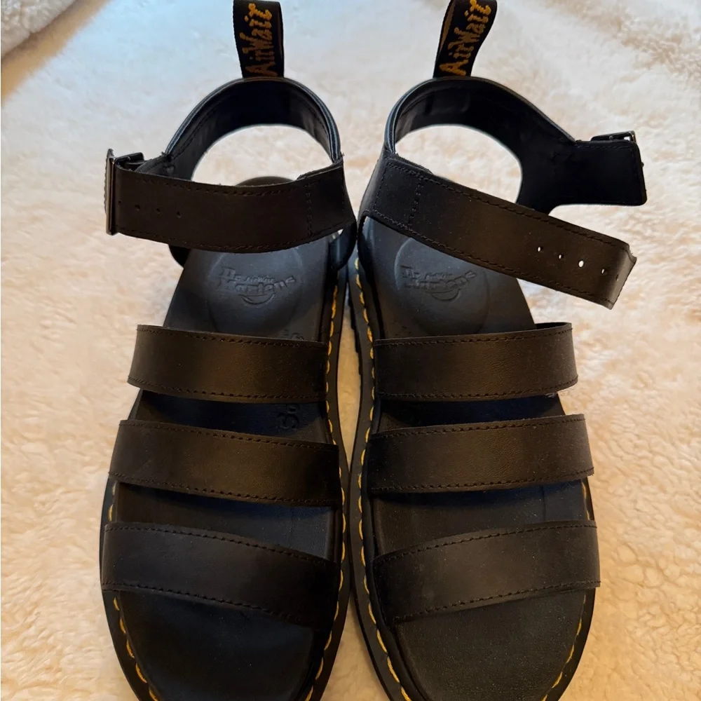 Dr. Martens Vegan Blaire sandals - Picture 2 of 4